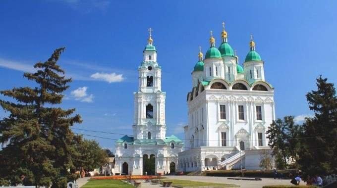 Cruise - Along the Volga: Astrakhan - Moscow 14 Days (CR-33)