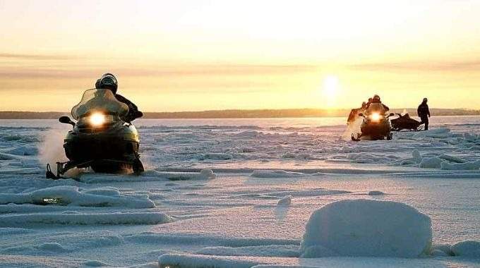 Snowmobile Safari to the Snowy Domes of Kizhi (KL-05)